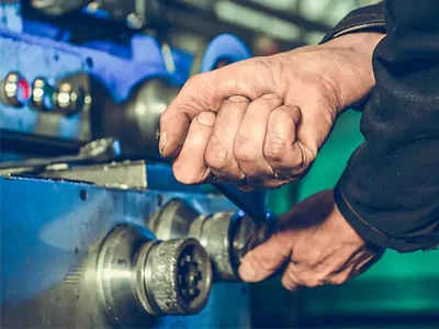 How To Quickly Load The Tool Slant-bed Line-rail Lathe: The Key To Improve Ma...